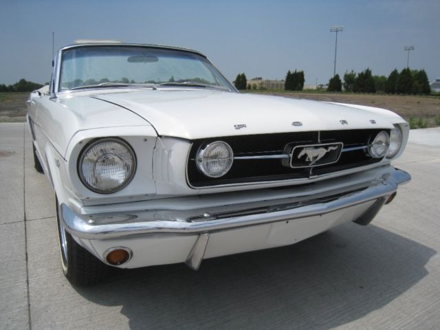 1965 Ford Mustang Convertible 4-speed - photo 12