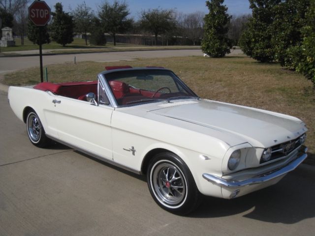 1965 Ford Mustang Convertible - photo 6