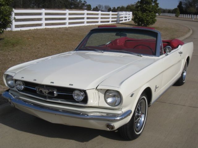 1965 Ford Mustang Convertible - photo 9