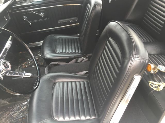 1965 Ford Mustang - photo 12