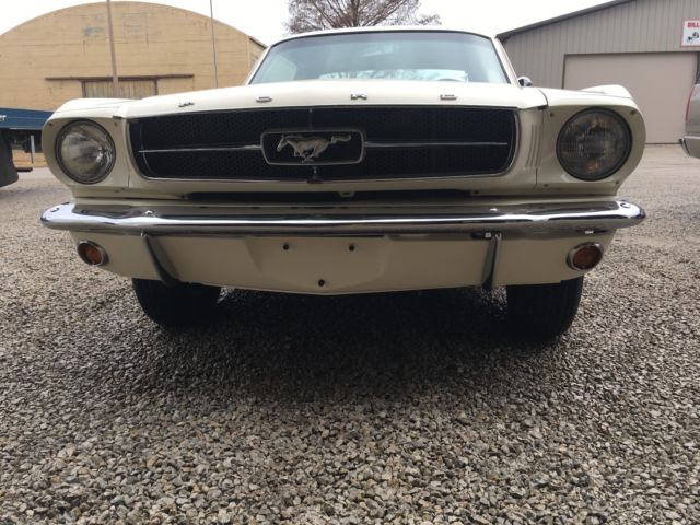1965 Ford Mustang - photo 3