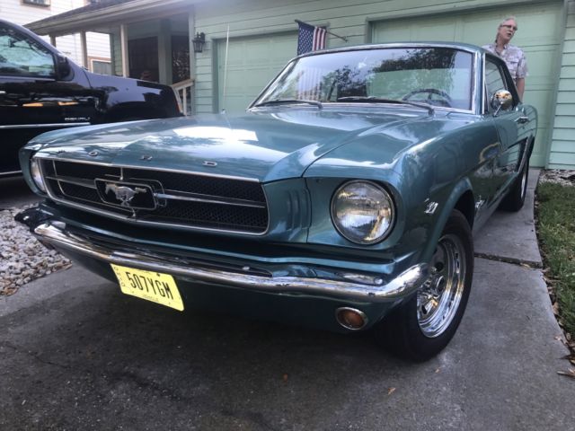 1964 1/2 FORD MUSTANG V-8 260 37,261 ORIGINAL MILES 1965 Ford Mustang