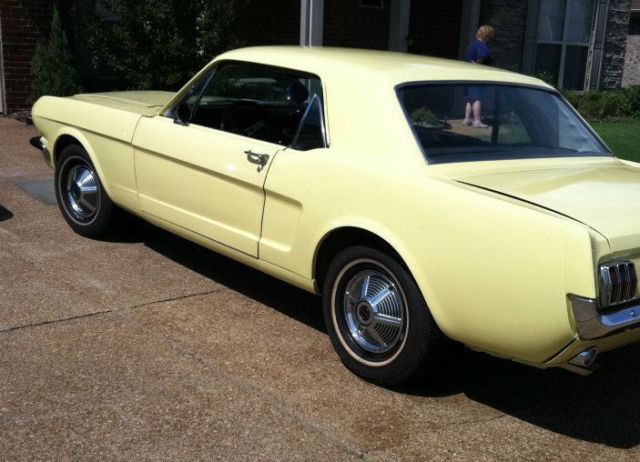 1965 Ford Mustang - photo 2