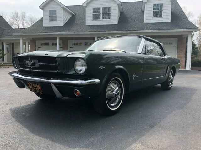 1965 Ford Mustang Convertible - photo 2
