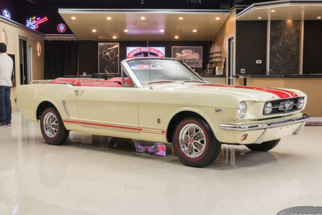 1965 Ford Mustang - photo 11