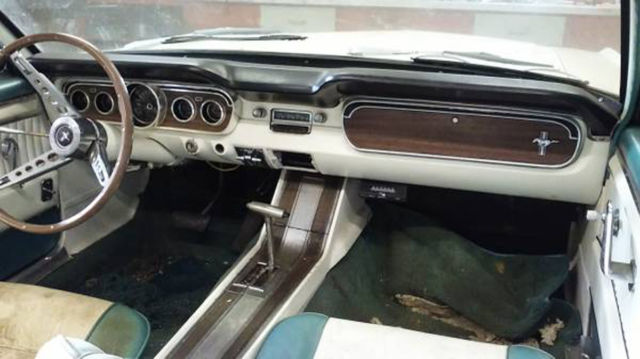 1965 Ford Mustang - photo 6