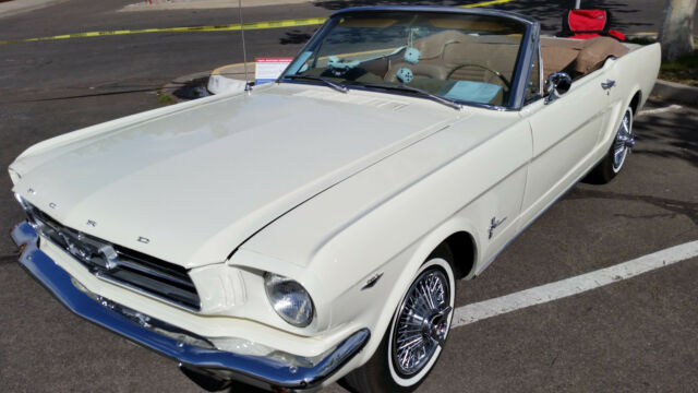 1965 Ford Mustang Convertible - photo 3