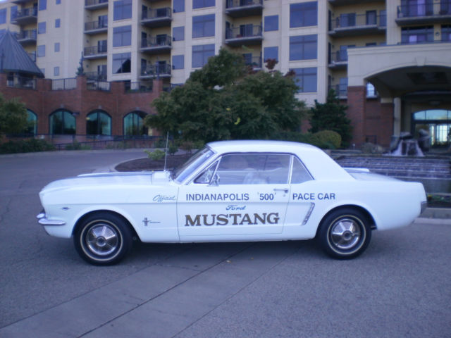 1965 Ford Mustang - photo 3