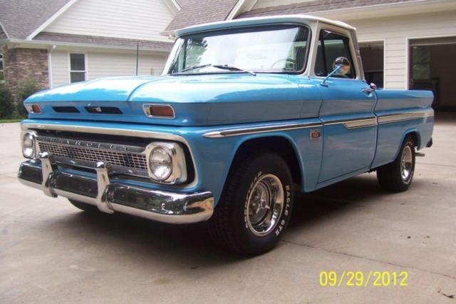 1964 1965 1966 chevrolet c-10 shortbed fleetside big back window factory air 1966 Chevrolet C-10 custom cab