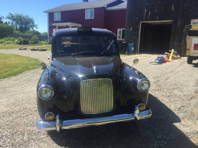1964 Austin FX4 - photo 10