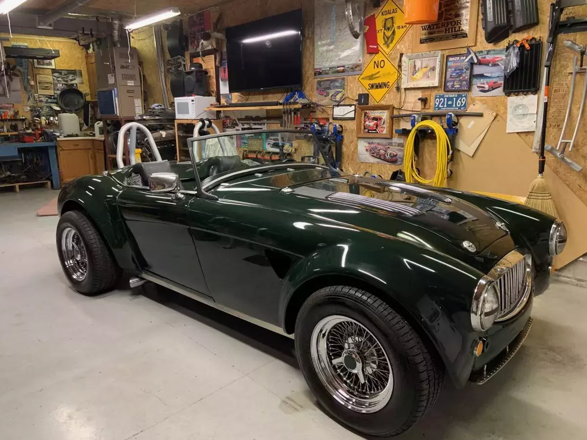 1964 AUSTIN-HEALEY 3000 MK III REPLICA 1964 Austin Healey 3000 1964 AUSTIN-HEALEY 3000 MK III SEBRING REPLICAL