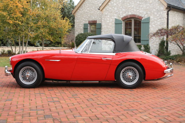 1964 Austin Healey 3000 MK II Convertible - photo 6