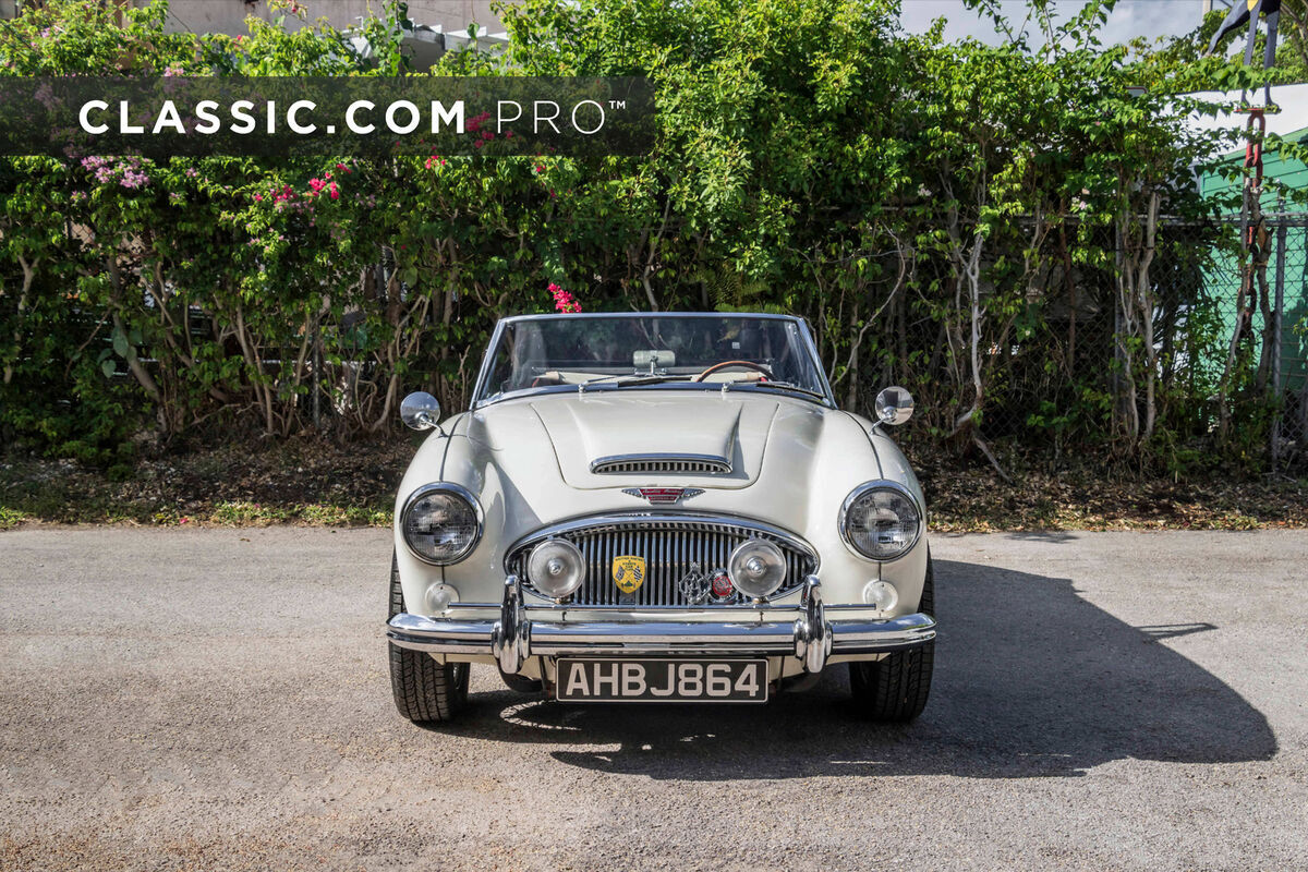 1964 Austin Healey 3000 MKII BJ8 - photo 3