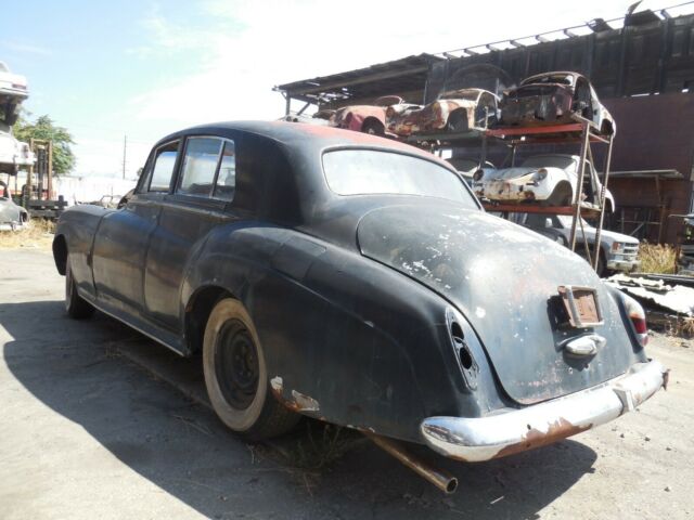 1964 Bentley S3 Series 1964 Bentley S3 Sedan RHD Project Car for Restorat - photo 3