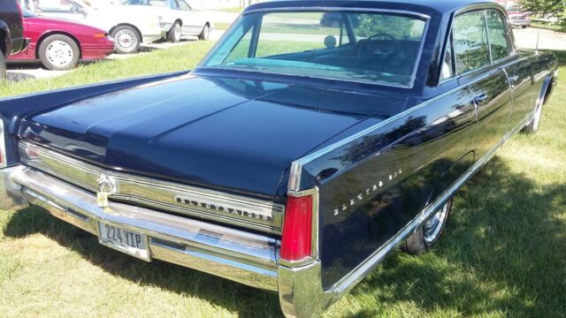 1964 Buick Electra 225 4-DR Hardtop - photo 4