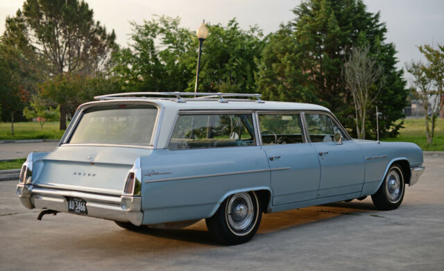 1964 Buick LeSabre Estate Wagon - photo 9