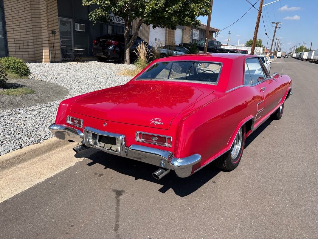1964 Buick Rivera very clean amd stock - photo 5
