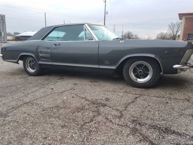 1964 Buick Riviera Hardtop - photo 2