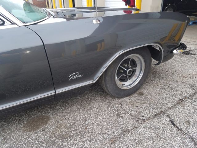 1964 Buick Riviera Hardtop - photo 4