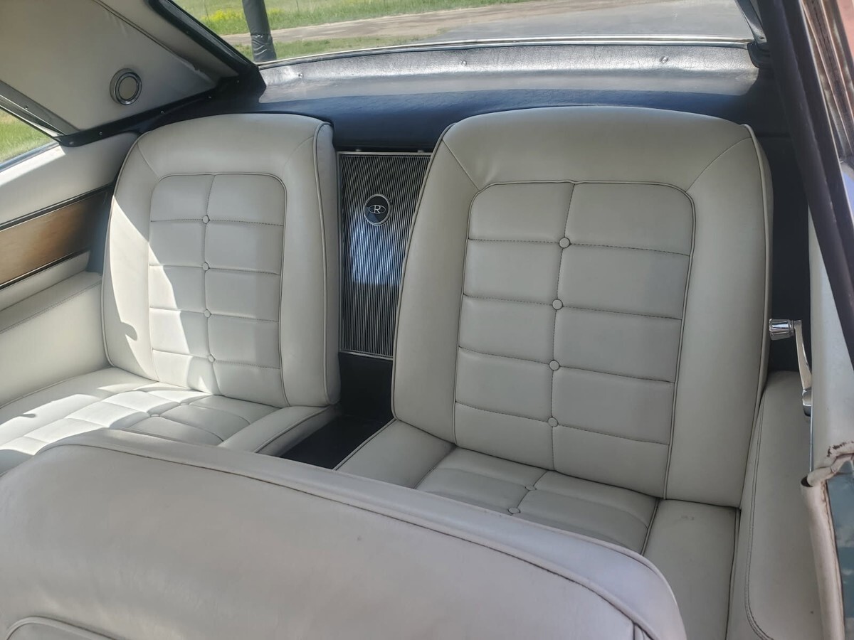 1964 Buick Riviera - photo 11