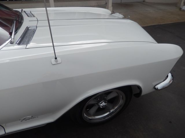 1964 Buick Riviera - photo 2