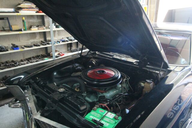 1964 Buick Riviera - Factory Black/Red - photo 11