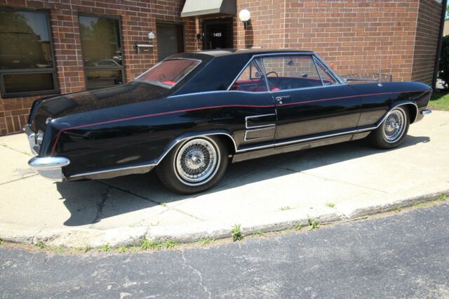 1964 Buick Riviera - Factory Black/Red - photo 7