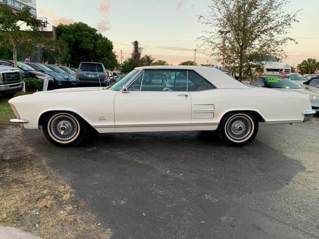 1964 Buick Riviera - photo 2