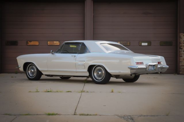 1964 Buick Riviera - photo 2