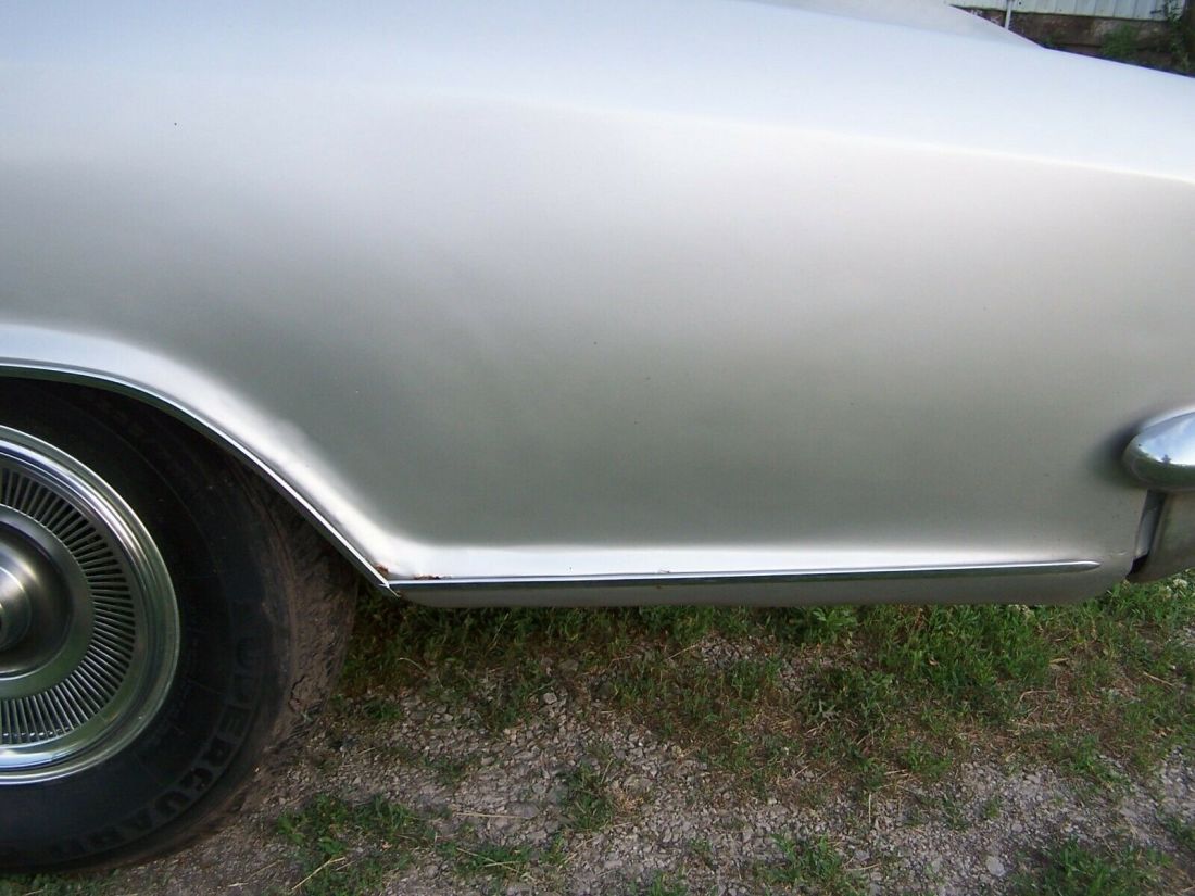 1964 Buick Riviera hardtop - photo 10