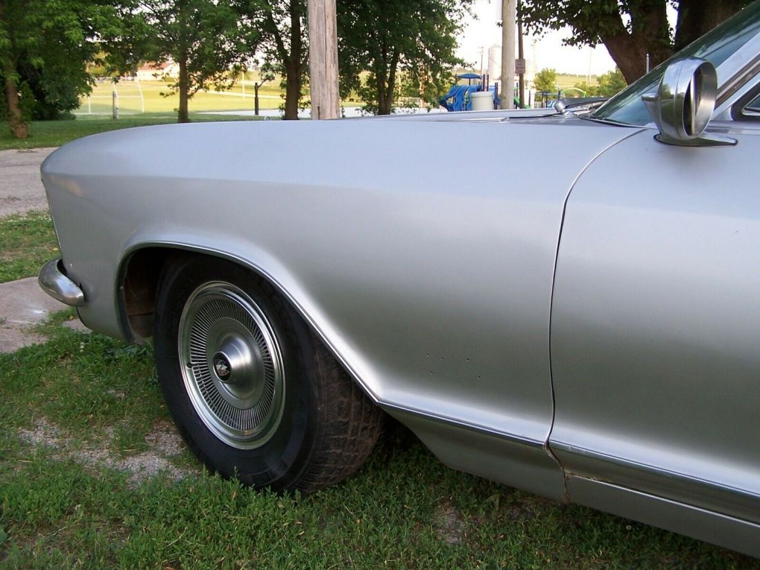 1964 Buick Riviera hardtop - photo 11
