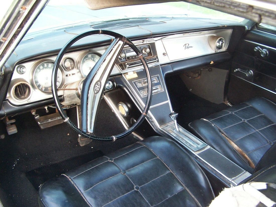 1964 Buick Riviera hardtop - photo 2