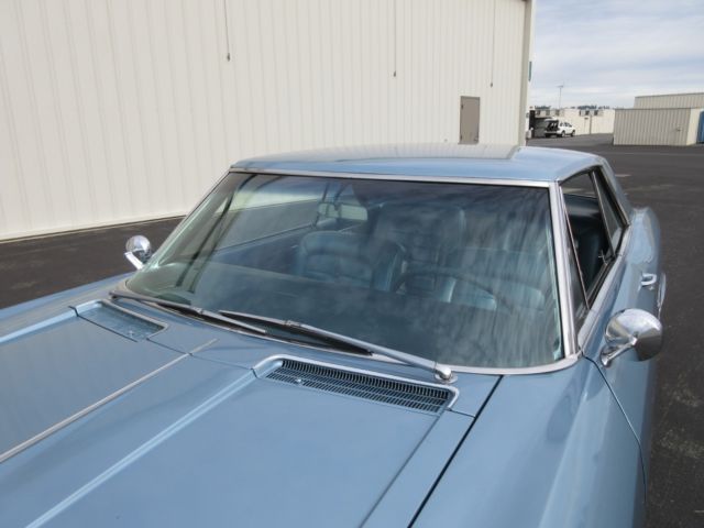 1964 Buick Riviera 2 Door Hardtop - photo 10