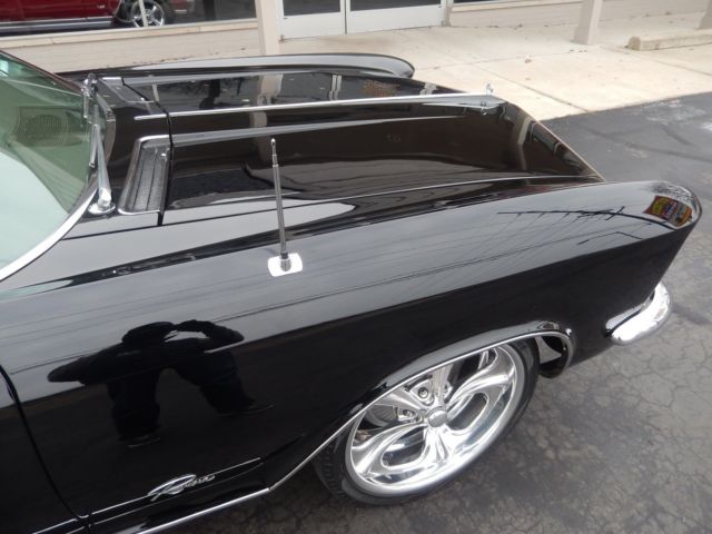 1964 Buick Riviera - photo 2