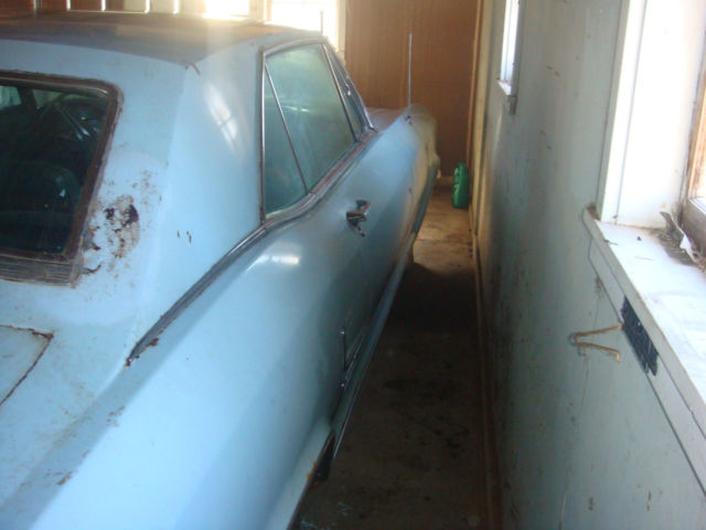 1964 Buick Riviera Luxury Hardtop 2-Door - photo 10