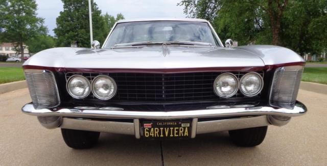 1964 BUICK RIVIERA STUNNING 63,214 Miles SILVER / MAROON 425 C.I. 34OHP Automat 1964 Buick Riviera STUNNING