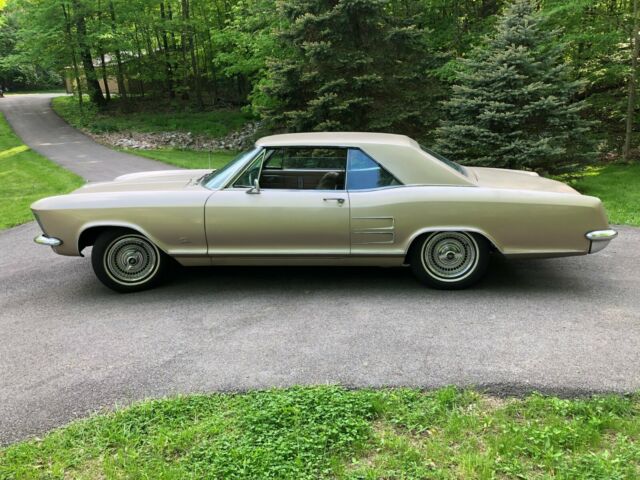 1964 Buick Riviera base - photo 3