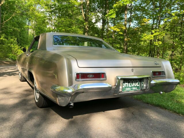 1964 Buick Riviera base - photo 6