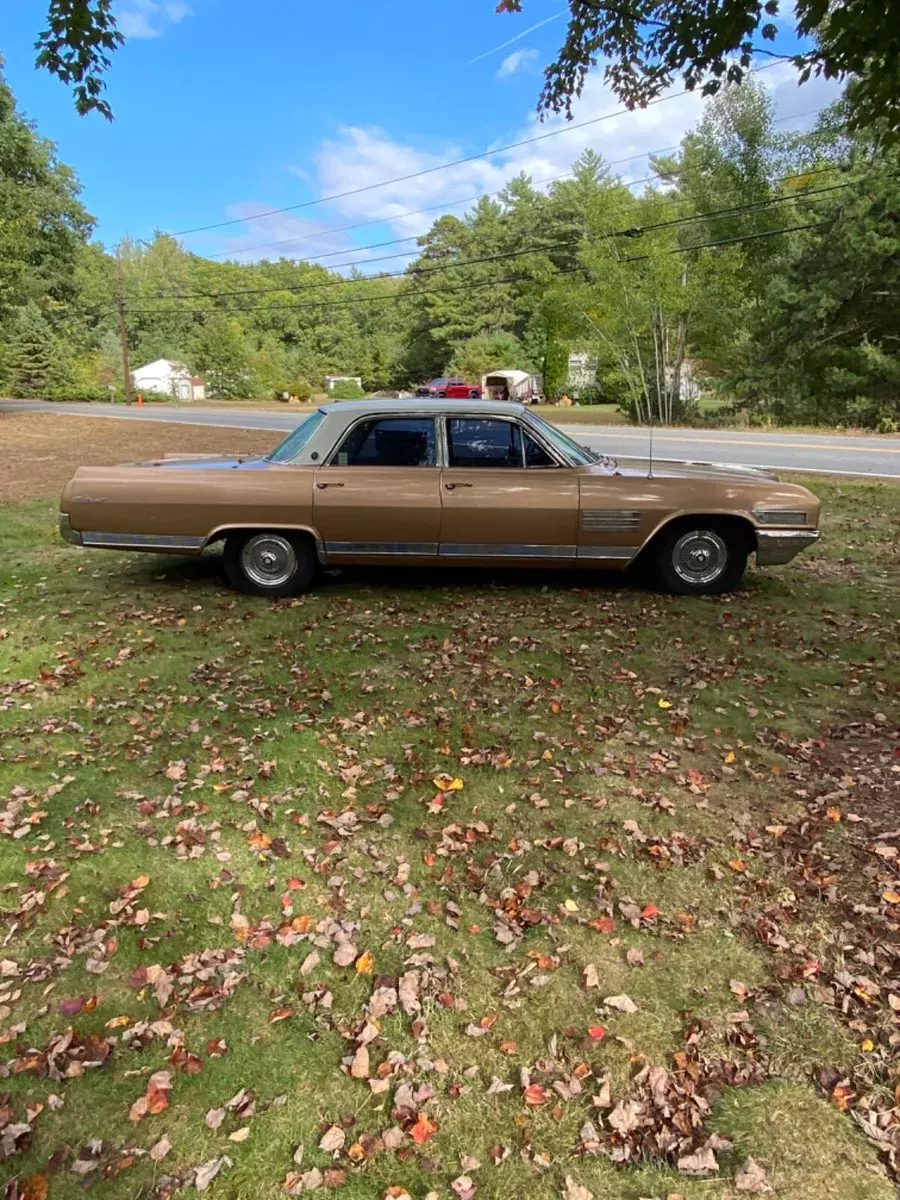 1964 Buick Wildcat 4-Door Sedan, 8cyl 401ci w/ 4-barrel carb, automatic trans 1964 Buick Wildcat