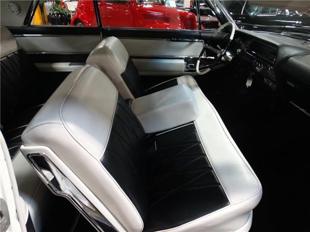 1964 Cadillac Coupe de Ville - photo 12