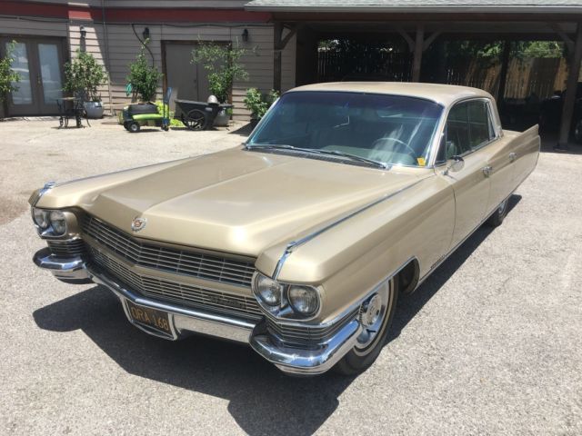 1964 Cadillac DeVille 4dr Sedan, 6-Window 1964 Cadillac DeVille