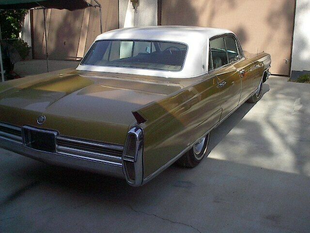 1964 Cadillac Fleetwood 4 Door Hardtop - photo 4