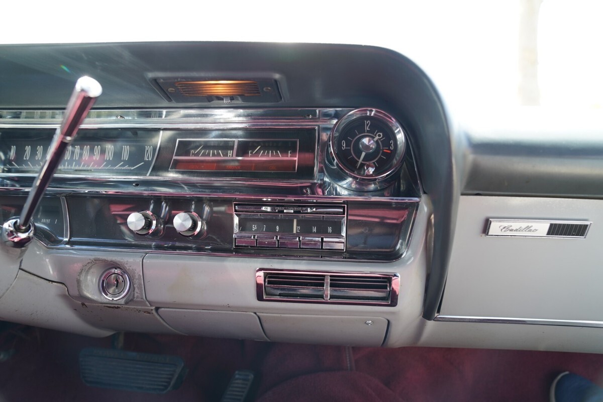 1964 Cadillac F75 Limousine - photo 13