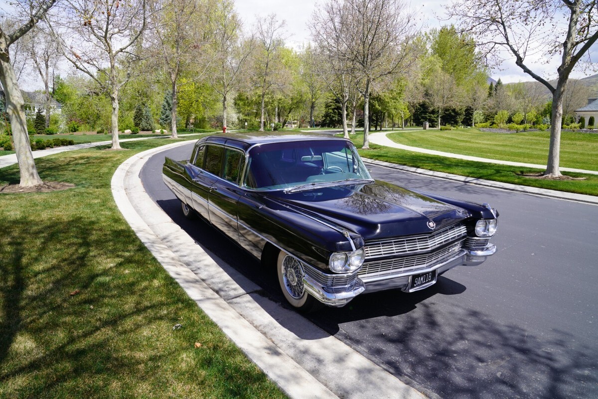 1964 Cadillac F75 Limousine - photo 7