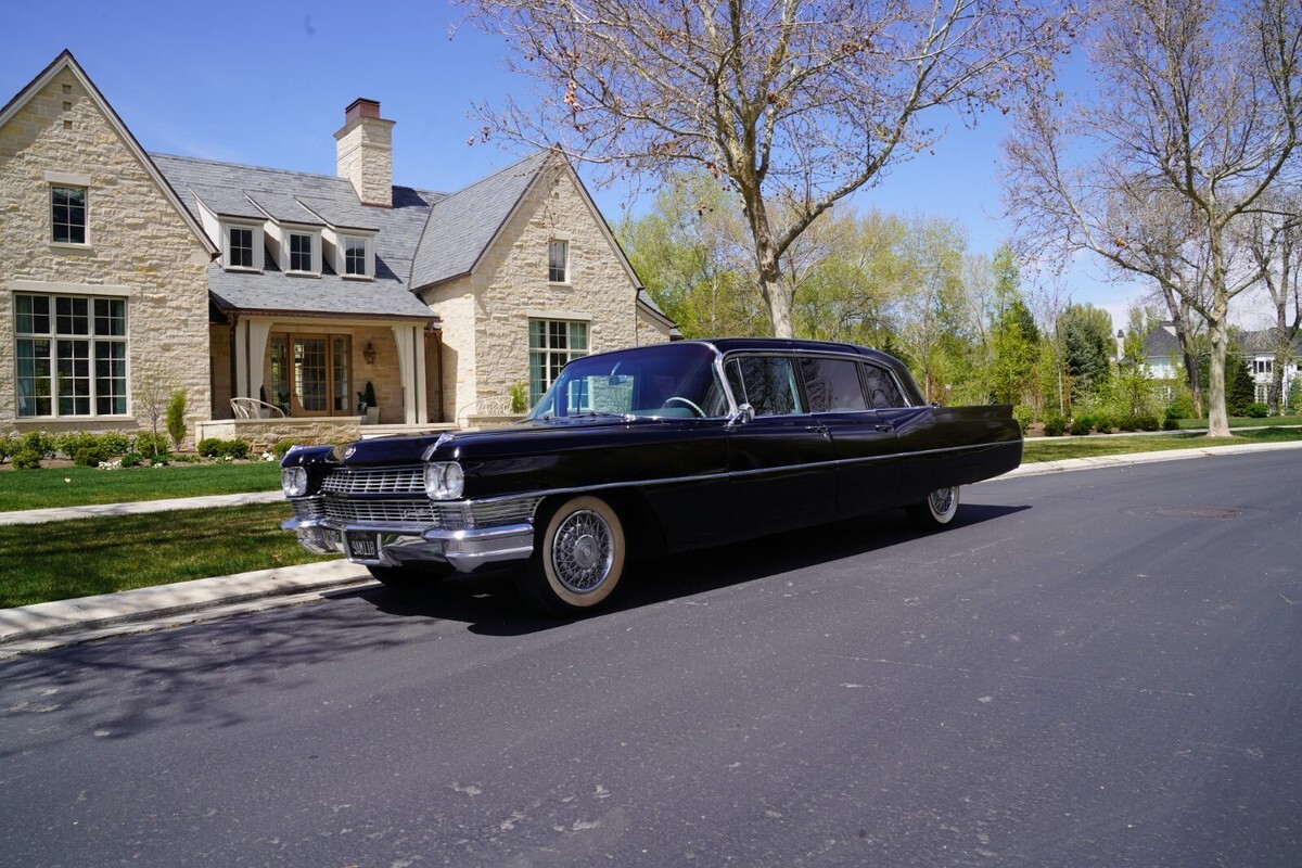 1964 Cadillac F75 Limousine - photo 8