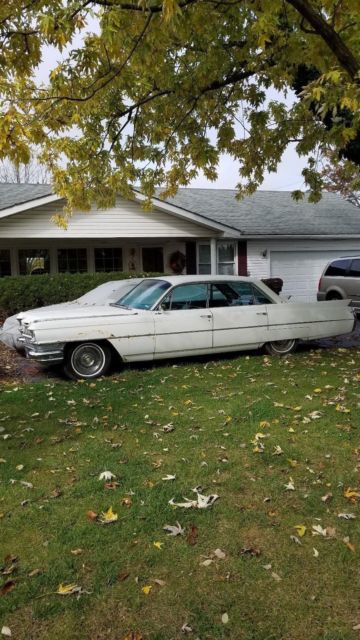 1964 Cadillac Series 62 6-Window Hardtop - photo 2