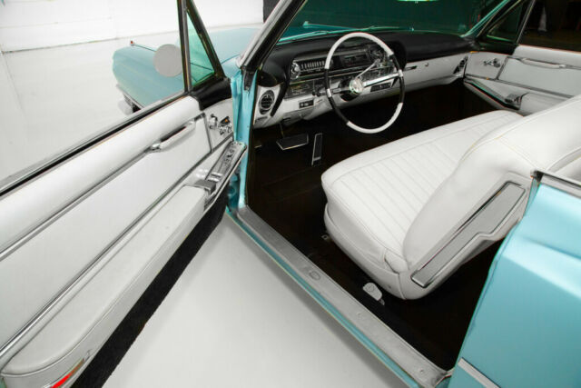 1964 Cadillac Series 62 Convertible, Firemist Blue/White, 429/340hp, Autom - photo 7