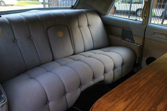 1964 Cadillac Fleetwood Air Conditioning, Cruise Control, Power Windows - photo 7
