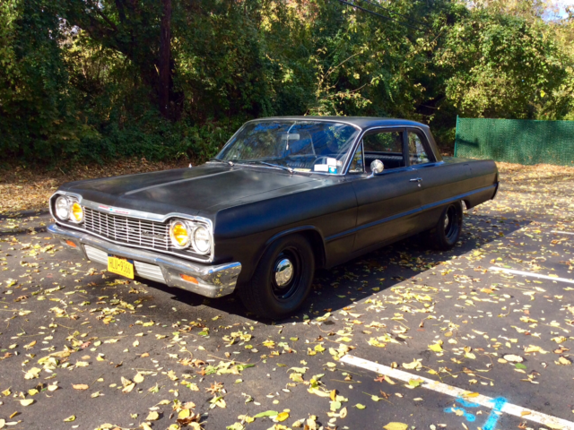 1964 Chevrolet Bel Air 327/350 not 409 Impala 348 Biscayne no reserve 1964 Chevrolet Bel Air/150/210 2 door post