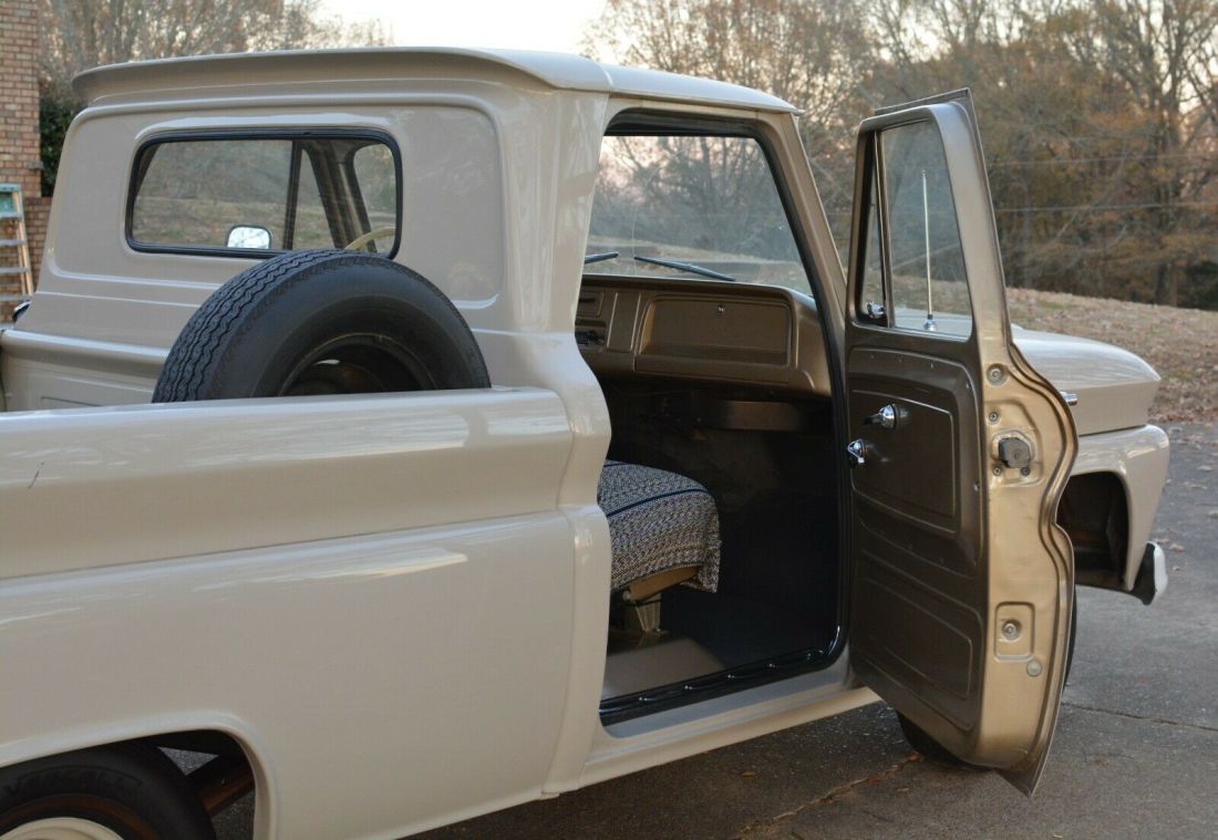 1964 Chevrolet C-10 SWB FLEETSIDE PICKUP TRUCK - photo 12